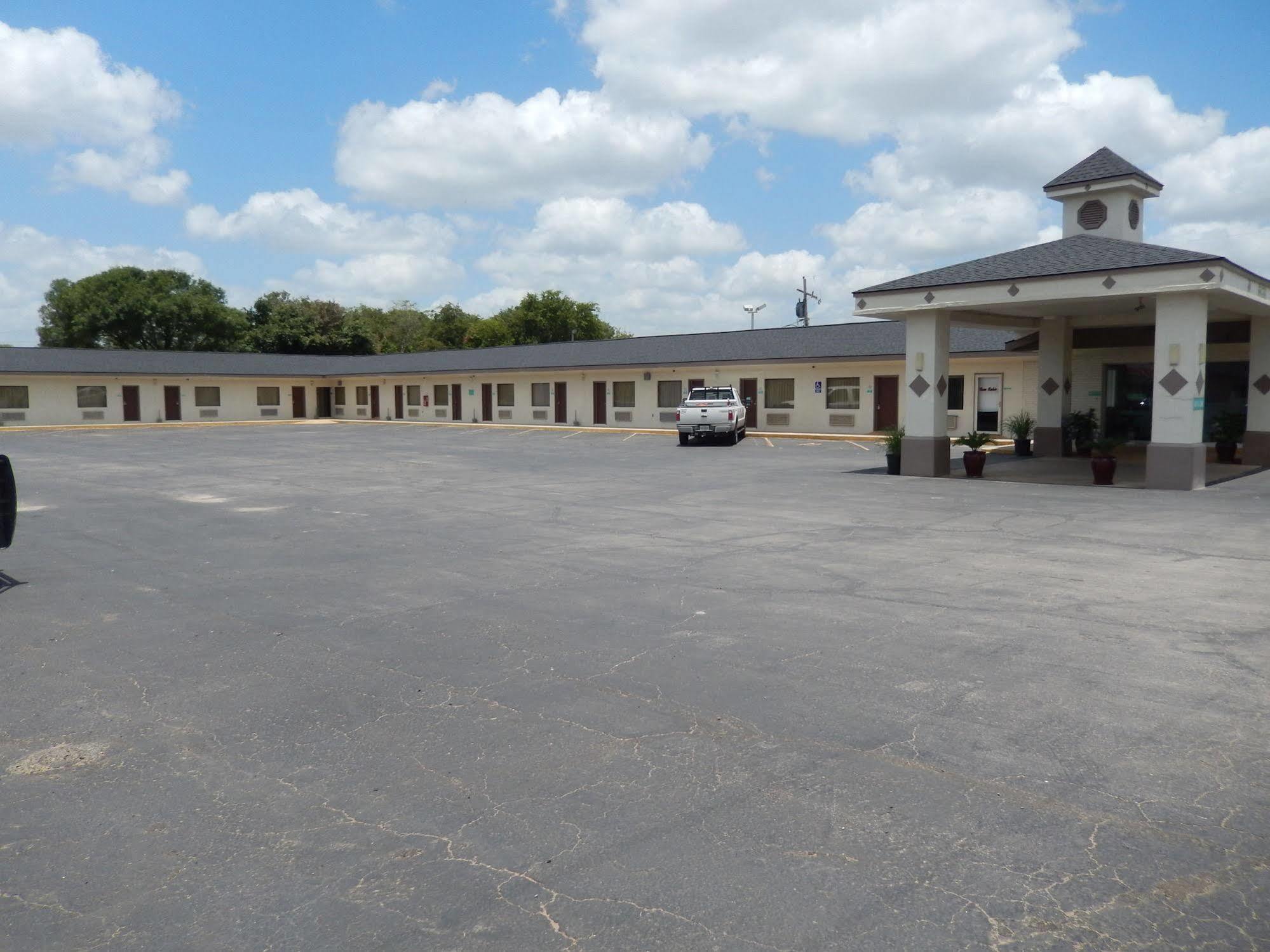 Executive Inn Pearsall Luaran gambar