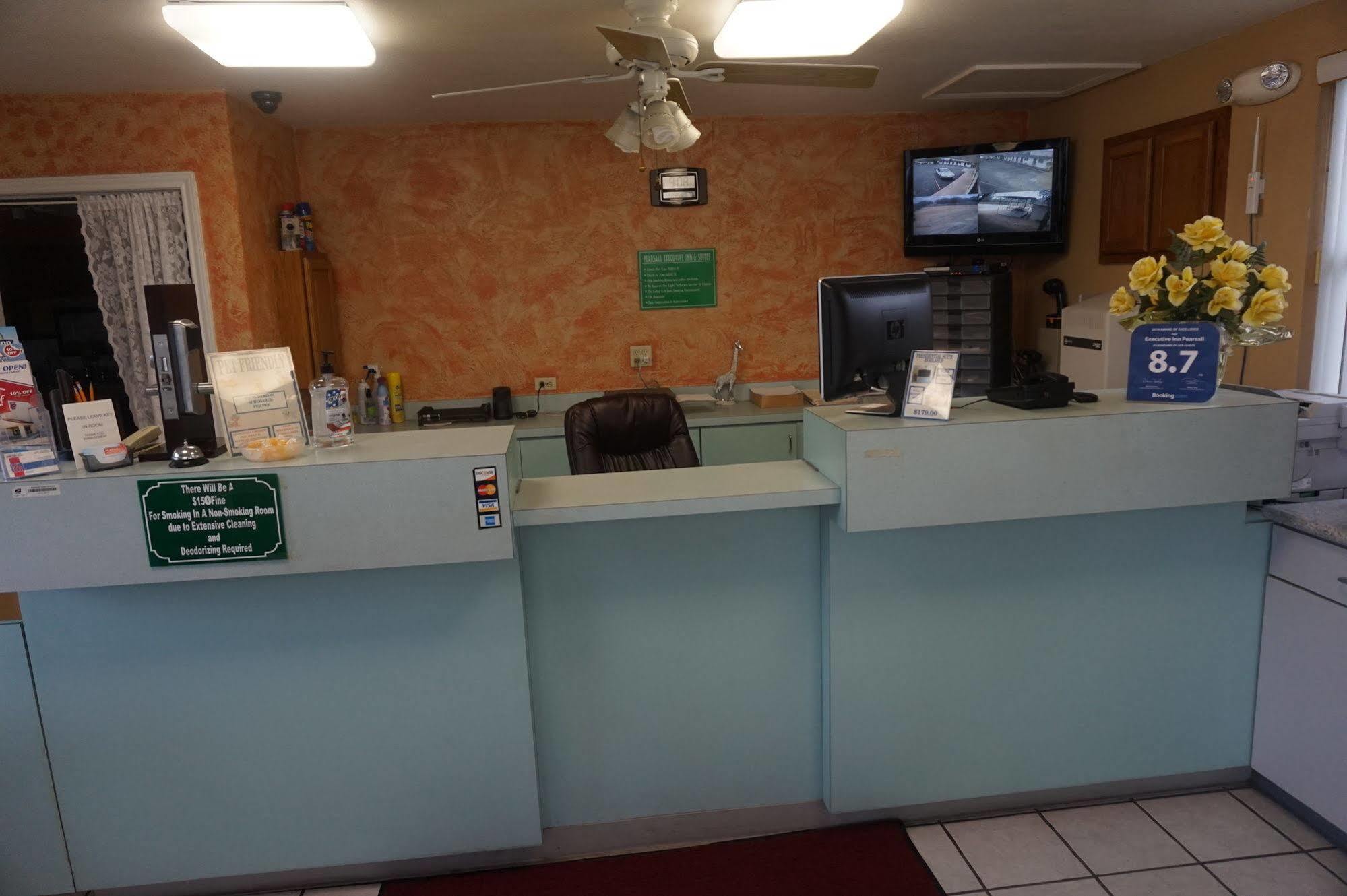 Executive Inn Pearsall Luaran gambar